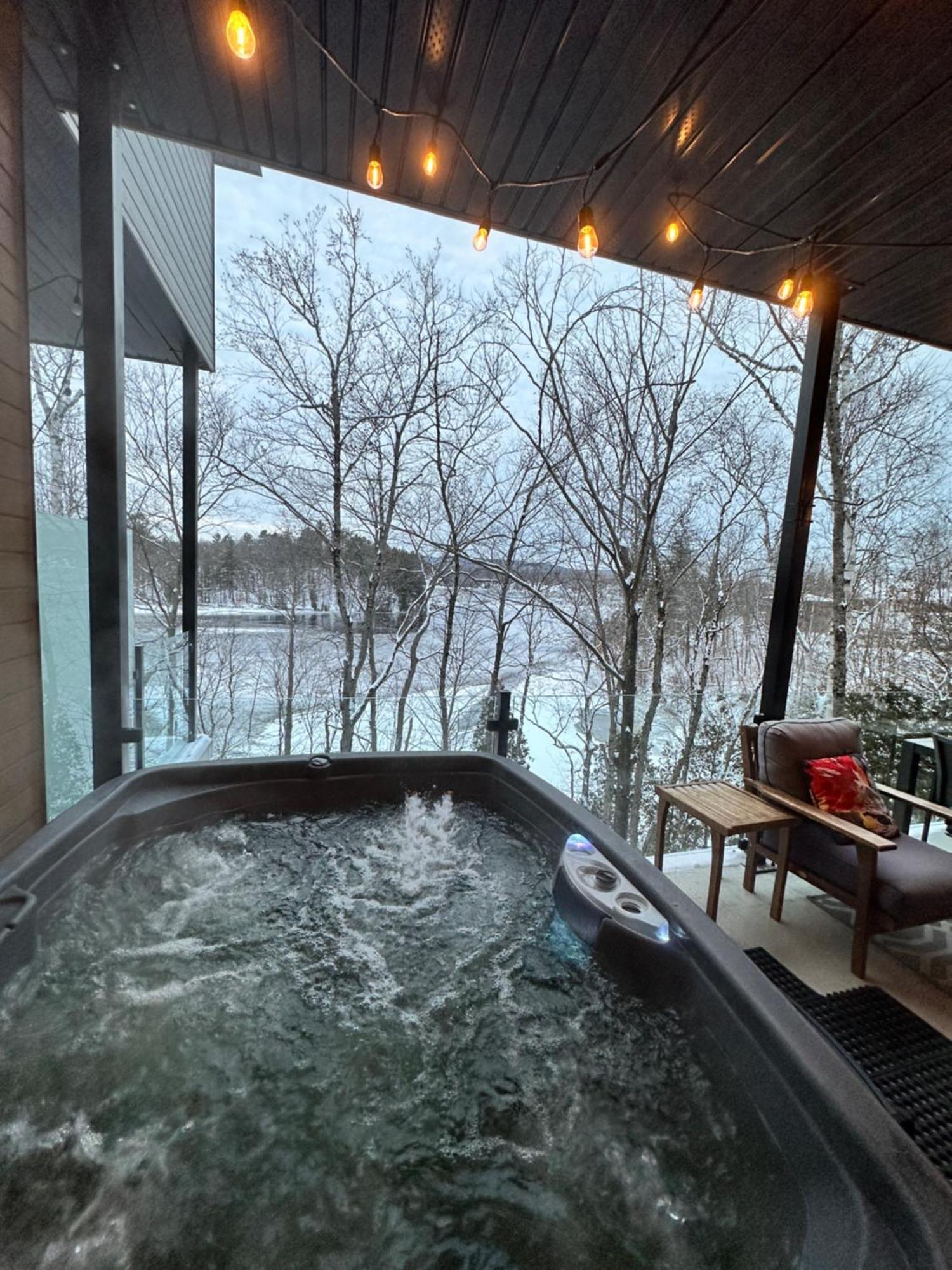 Le Riverain - Condo Neuf Au Bord De L'Eau Shawinigan Exterior photo